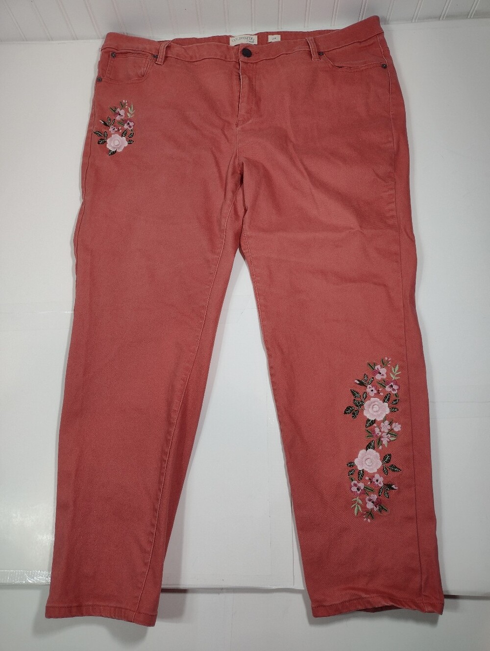 Coldwater Creek Women' Terracotta Straight Leg Jeans with Floral Embroidery